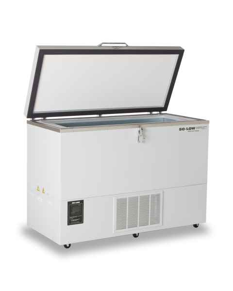 So-Low C40-12 Low Temperature Chest Freezer (-40&deg;C) - 12 Cubic Feet