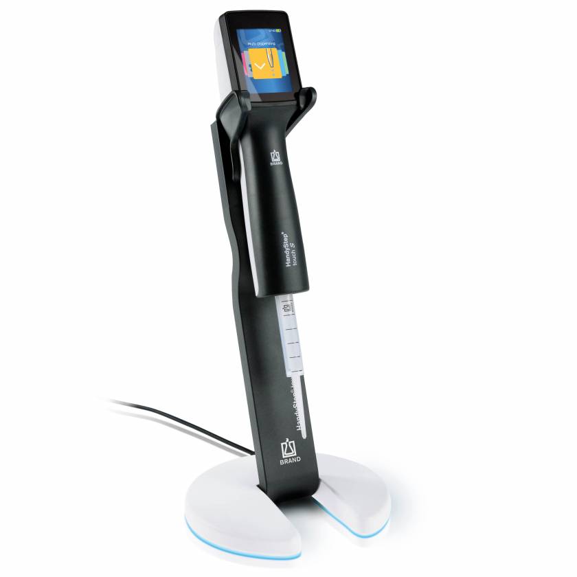 BrandTech HandyStep touch S Repeating Pipette with Inductive Charging Stand