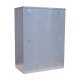 Pre-drilled holes that are reinforced with stainless steel mounting discs ensure stable wall attachment.